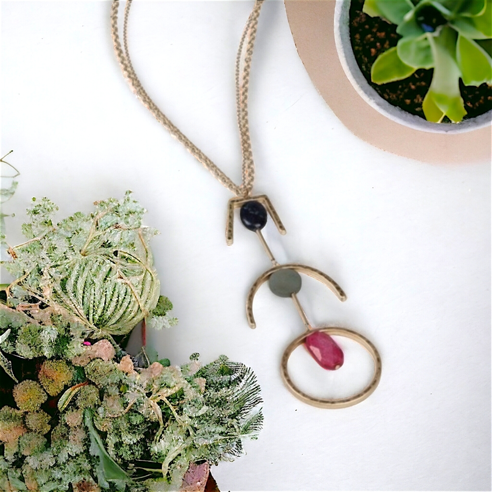 04483 Stone Pendant Necklace